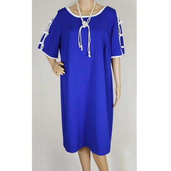 Shelby & Palmer Dresses & Skirts - Plus Shelby & Palmer Open Shoulder Dress Size 18W